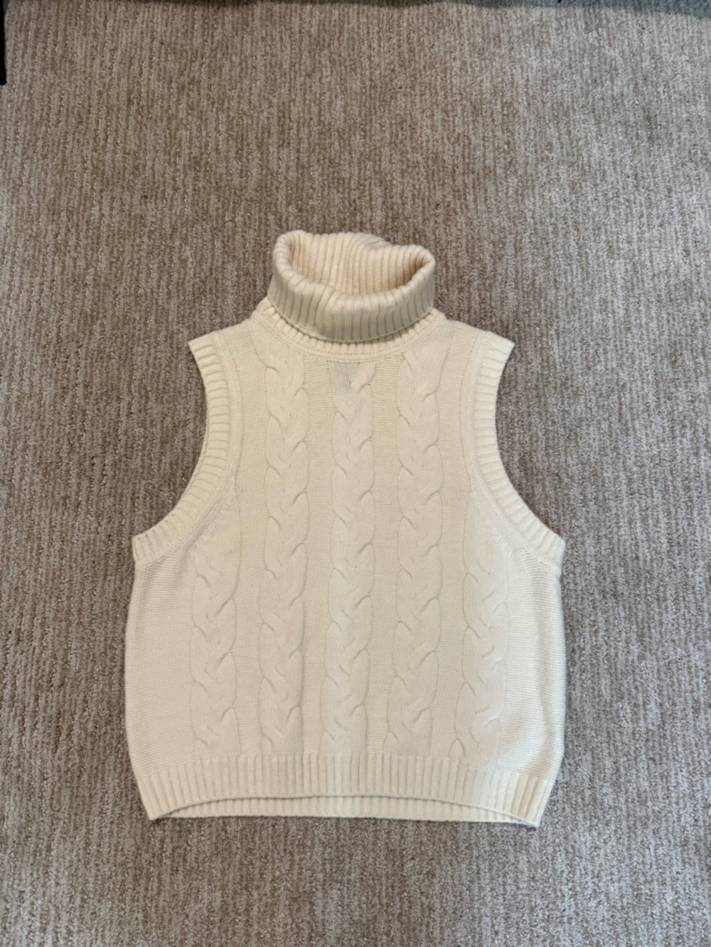 Cable Knit Sleeveless Cream Turtleneck Vest - GAP